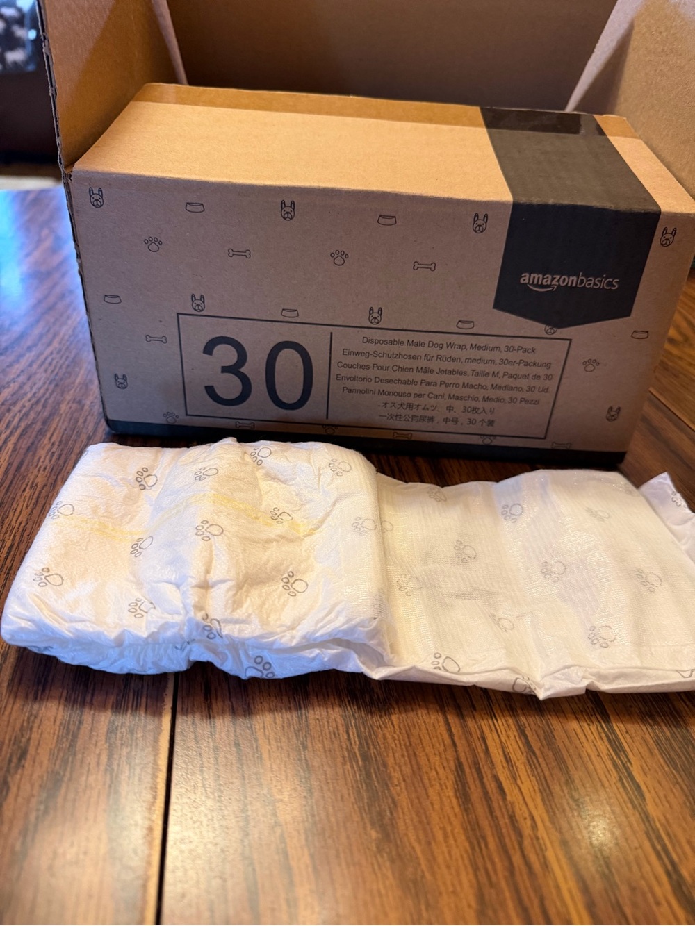 AMAZON BASICS DISPOSABLE MALE DOG WRAPS- One box/30 Pack